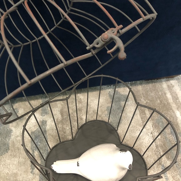 Ceramic Bird With Cage Decoration - Picture 7 of 10